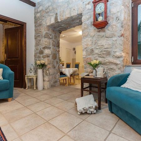 Heritage Palace Listun Makarska Esterno foto
