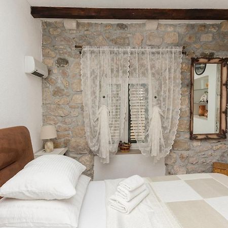 Heritage Palace Listun Makarska Esterno foto