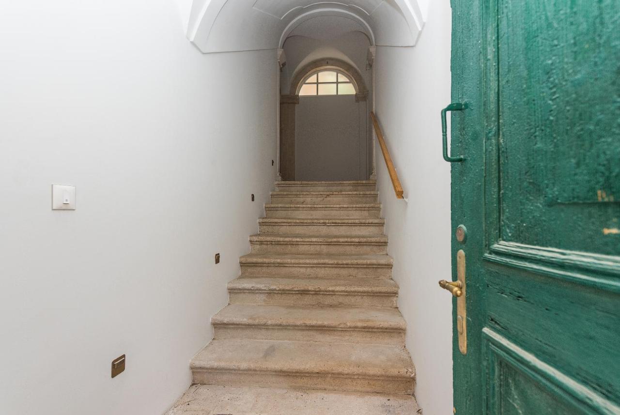 Heritage Palace Listun Makarska Esterno foto