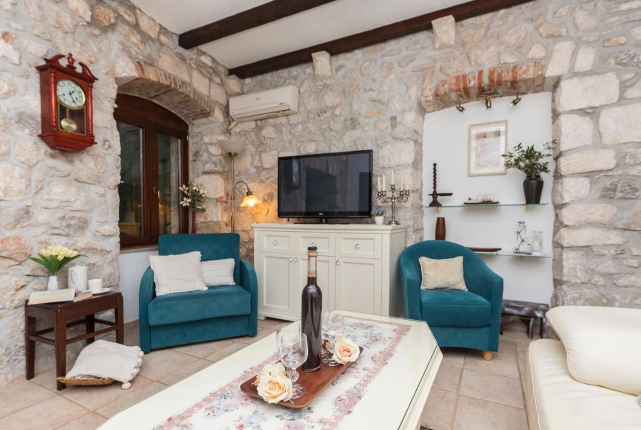 Heritage Palace Listun Makarska Esterno foto