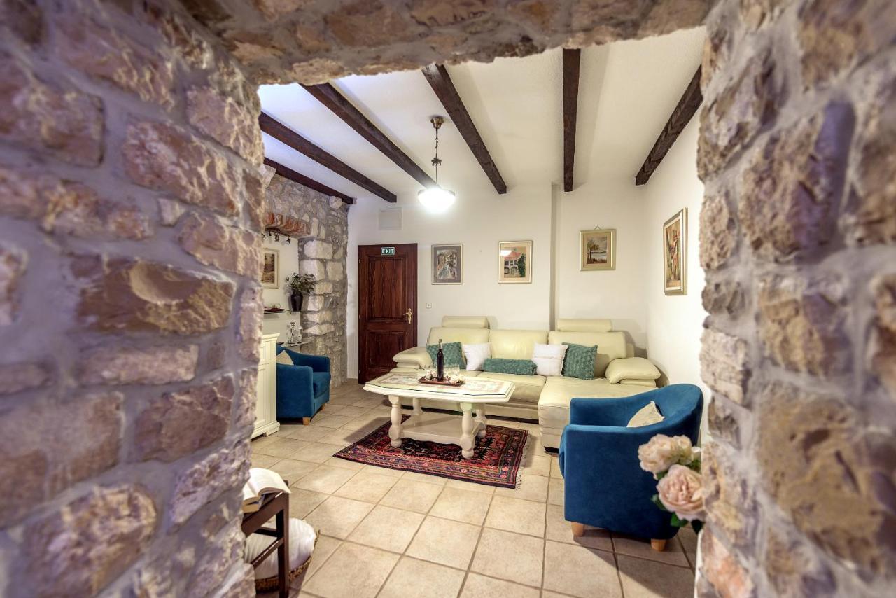 Heritage Palace Listun Makarska Esterno foto