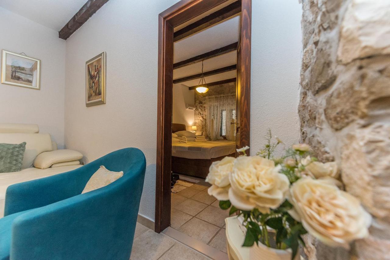 Heritage Palace Listun Makarska Esterno foto