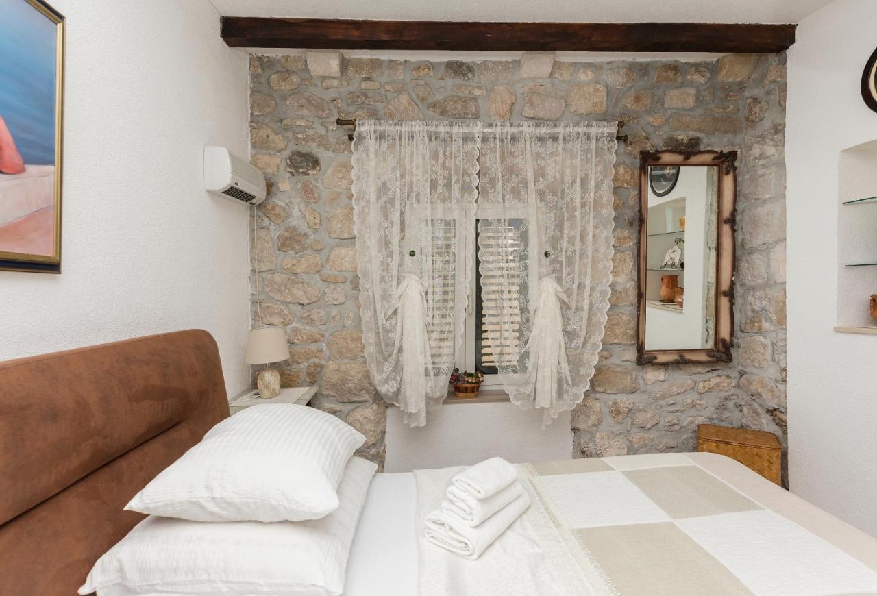 Heritage Palace Listun Makarska Esterno foto